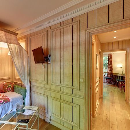 Cazaudehore, Maison Forestiere De Charme, Restaurant Gastronomique, Terrasse Ombragee Et Jardin Saint-Germain-en-Laye Dış mekan fotoğraf
