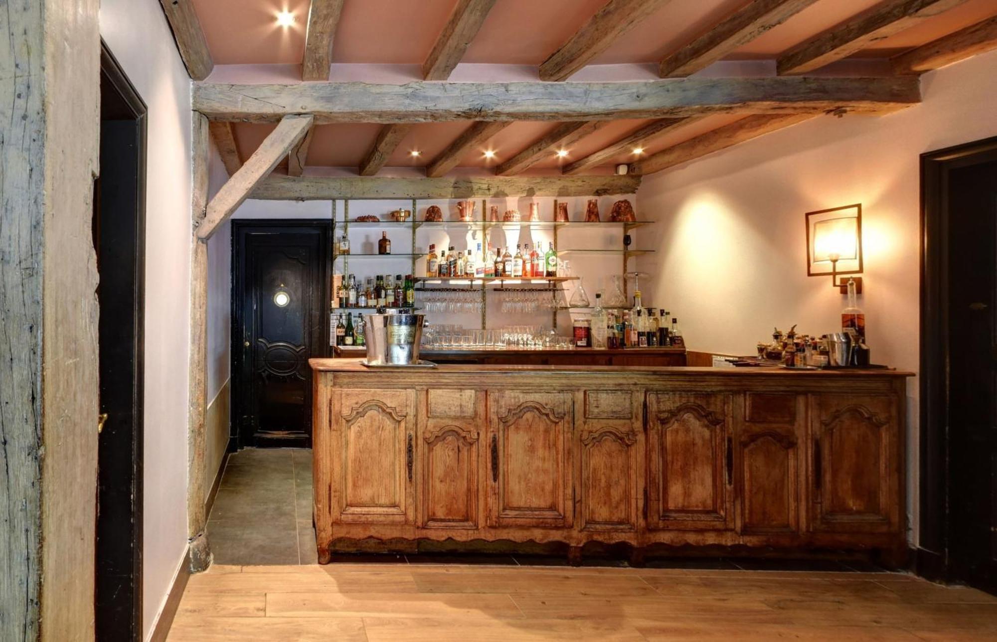 Cazaudehore, Maison Forestiere De Charme, Restaurant Gastronomique, Terrasse Ombragee Et Jardin Saint-Germain-en-Laye Dış mekan fotoğraf