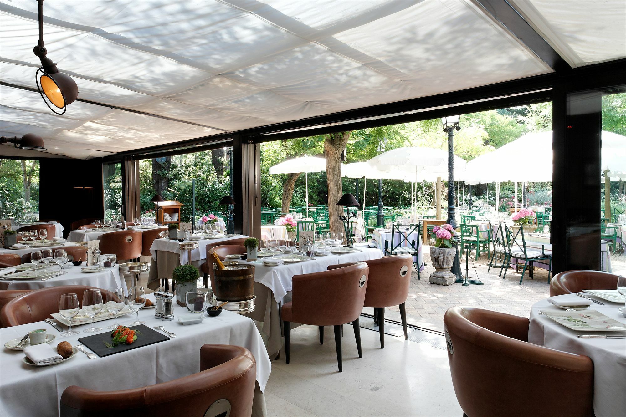 Cazaudehore, Maison Forestiere De Charme, Restaurant Gastronomique, Terrasse Ombragee Et Jardin Saint-Germain-en-Laye Dış mekan fotoğraf